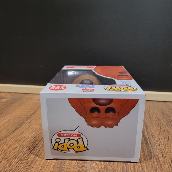 Illumination The Secret Life of Pets Duke Funko Pop - Picture 5 of 12